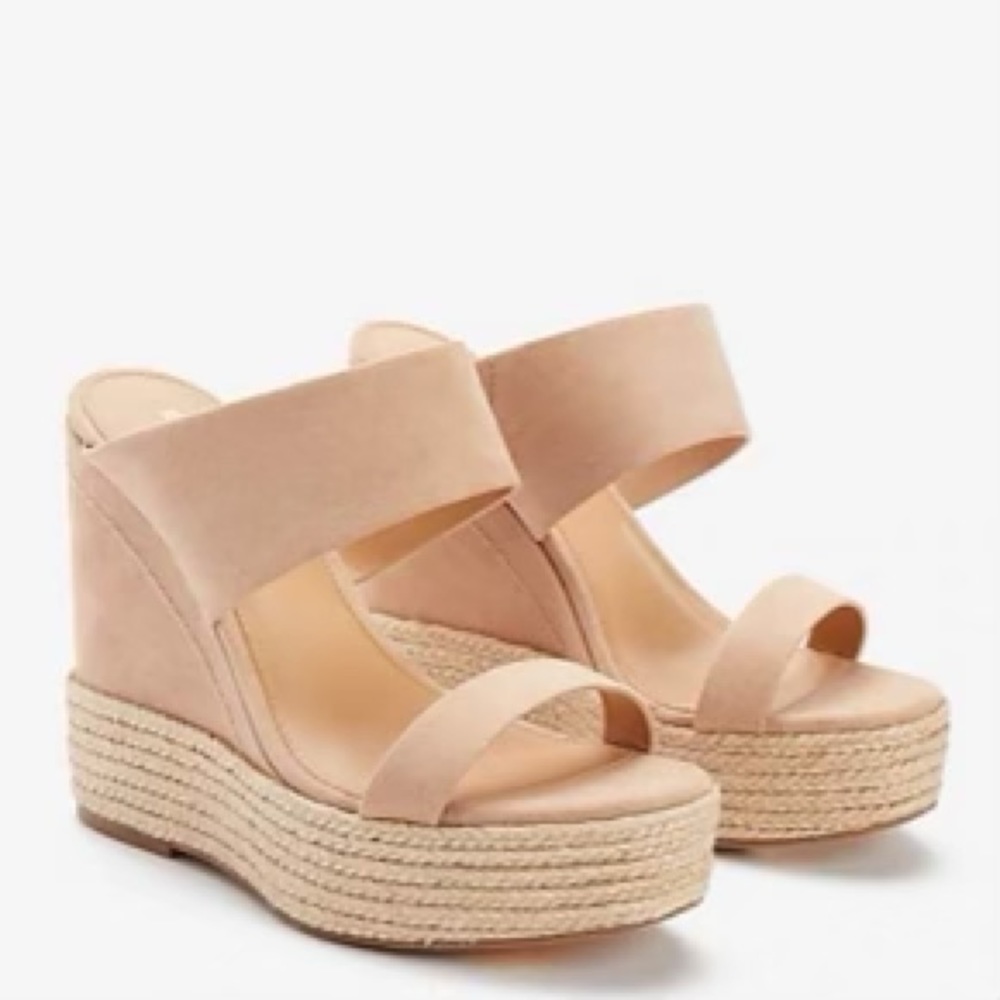 Express Beige Platform Espadrille Wedges NWT 9.5 Open Toe Straps Slip On Sandals